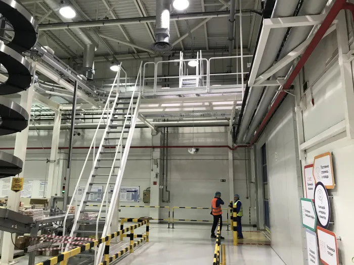 Модульные лестницы от HIGH SAFETY - коллективные средства защиты от падения с высоты