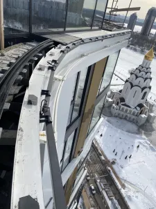 Оснащение жилого дома системами обслуживания фасадов
