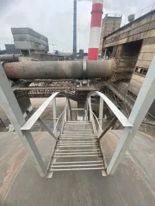 Установка стационарных страховочных систем для оснащения печи обжига