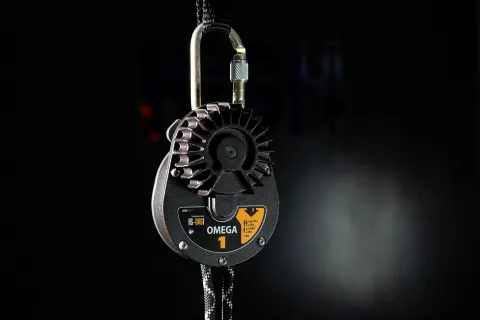 Устройство для спуска, модель OMEGA 1, арт. HS-OMG1 (длина стропа от 10 до 200 м.) от HIGH SAFETY